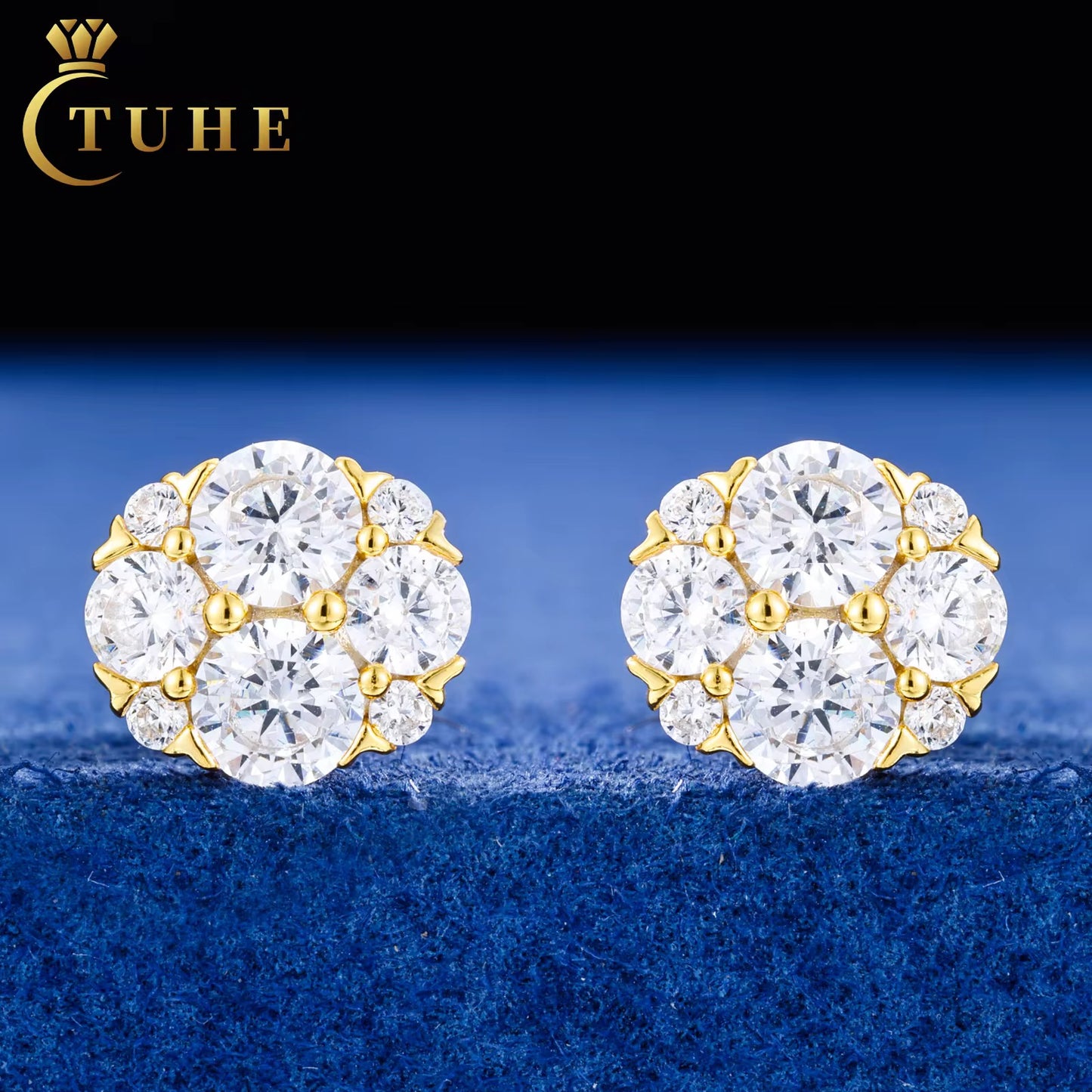 Crown Stud Earrings Gold