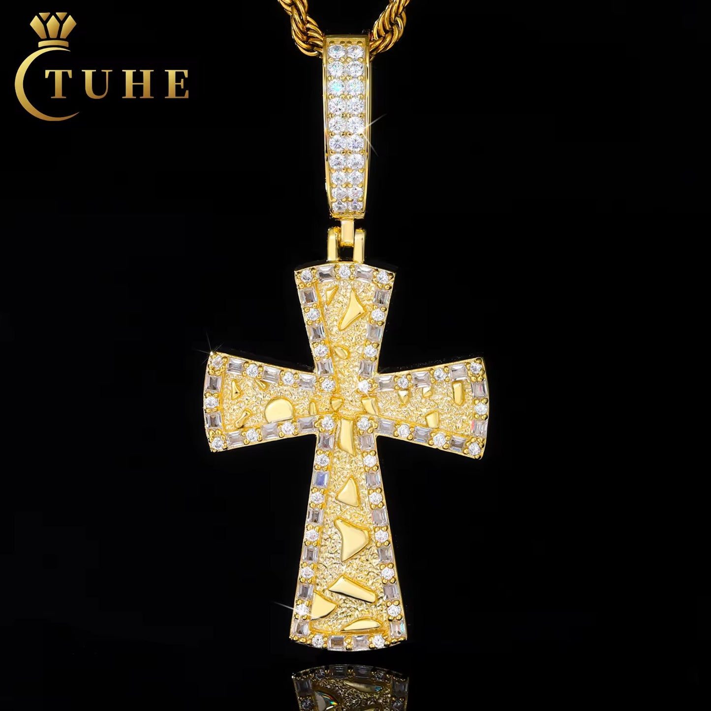 Shatter Cross Pendant Gold