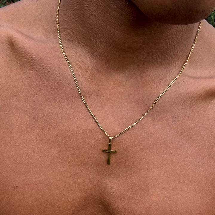 Cross Chain Pendant Gold