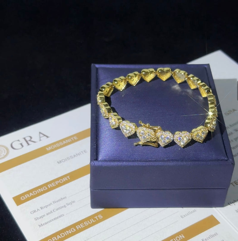 Corvanni Heart Link Bracelet