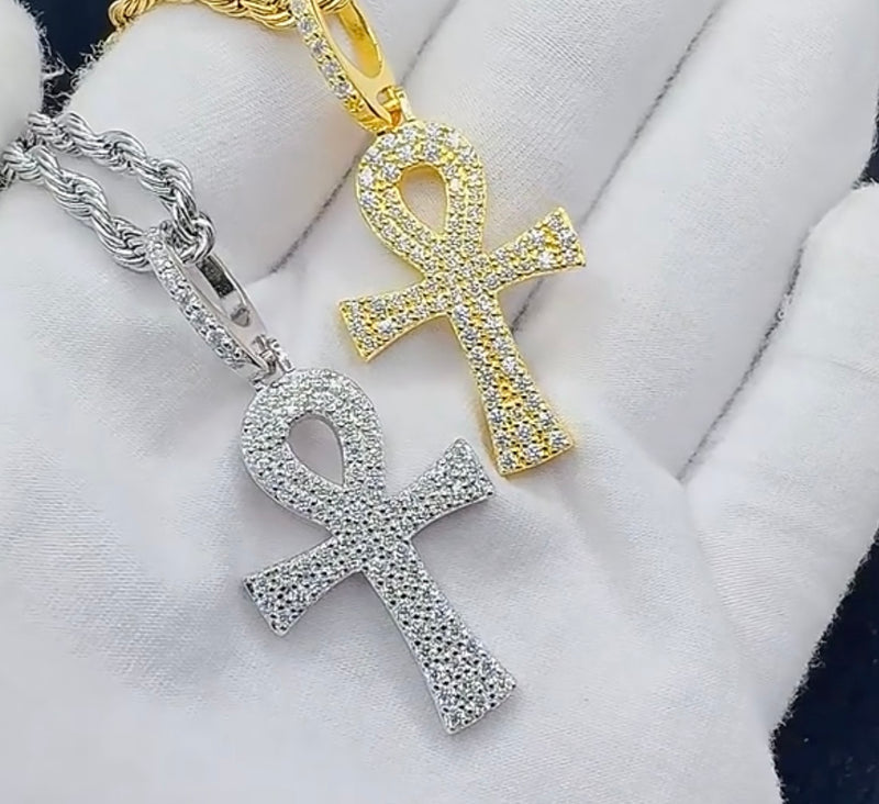 Corvanni Pavé Ankh Pendant