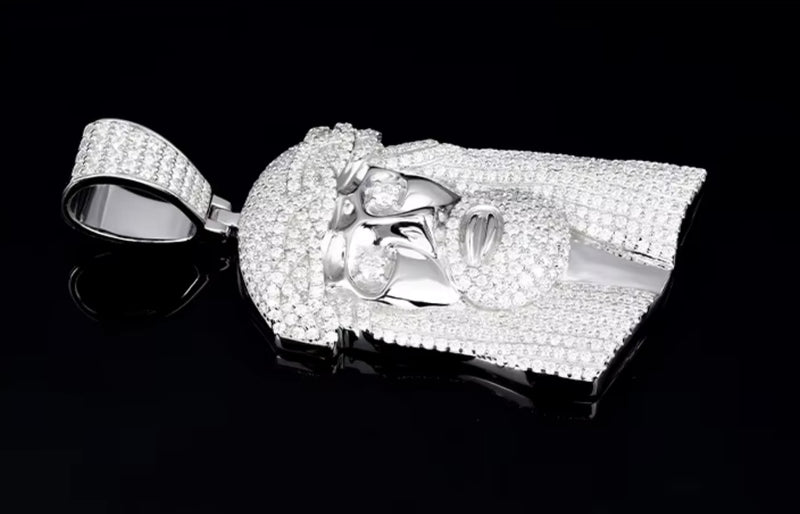 Corvanni Jesus Pendant