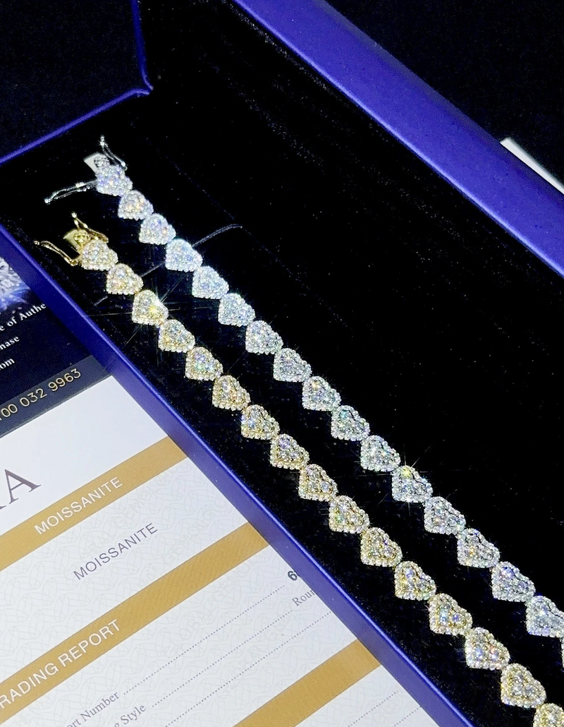 Corvanni Heart Link Bracelet