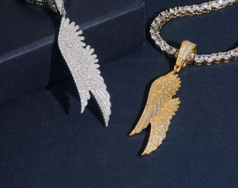 Corvanni Celestial Wing Pendant