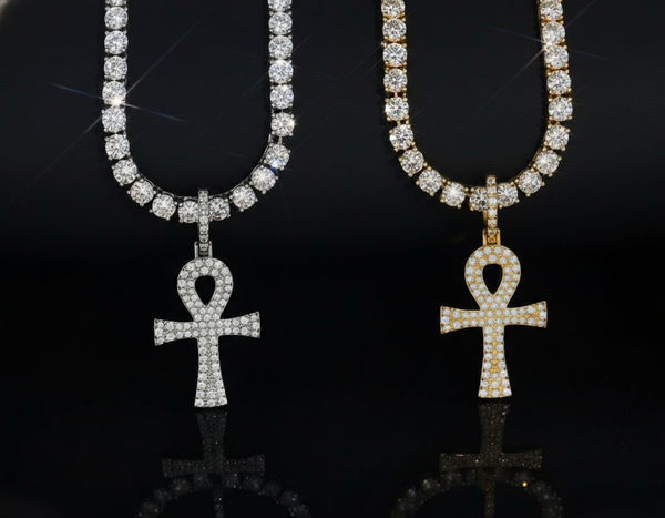 Corvanni Pavé Ankh Pendant