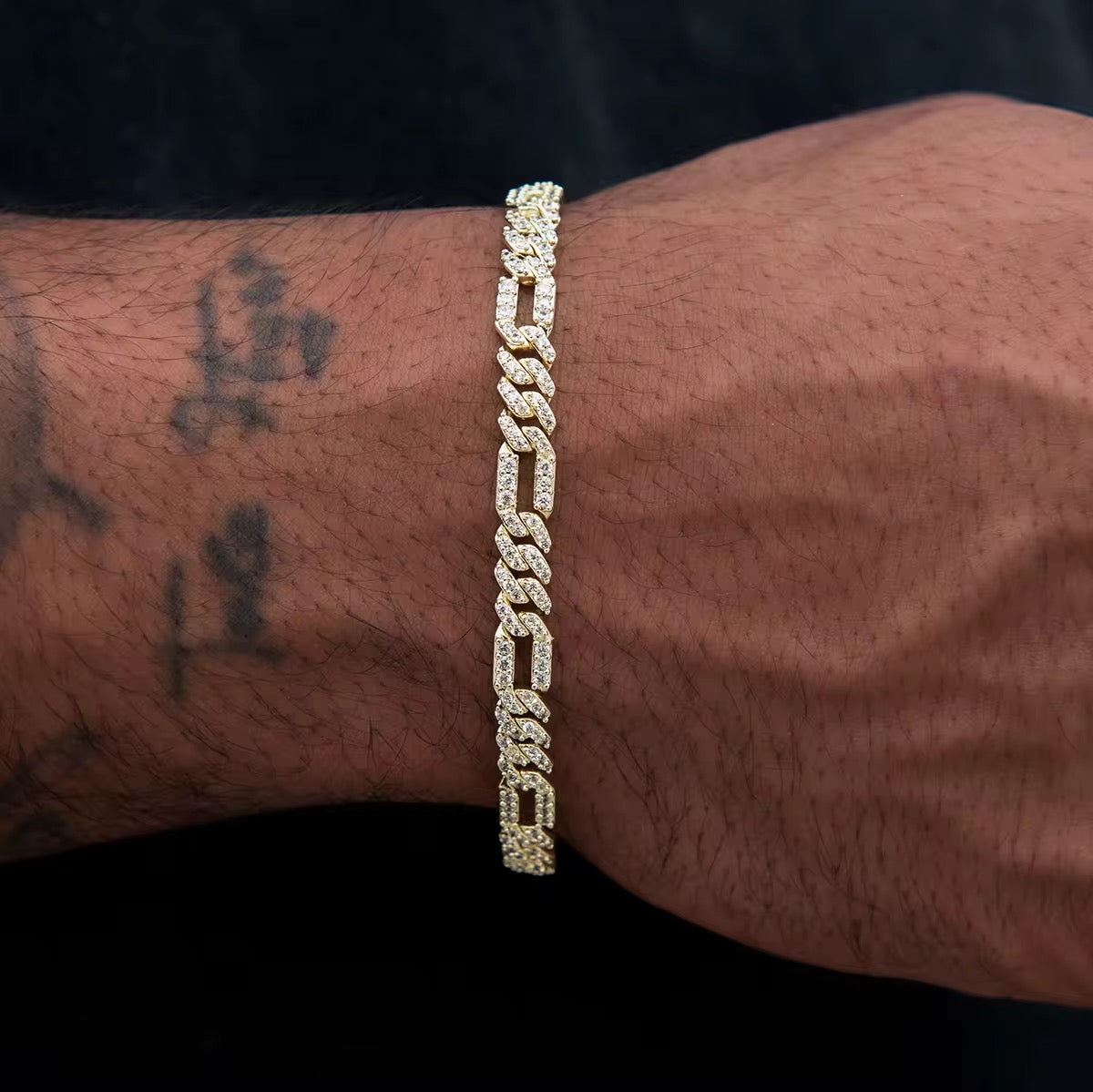 6mm Iced Figaro Link Bracelet Gold