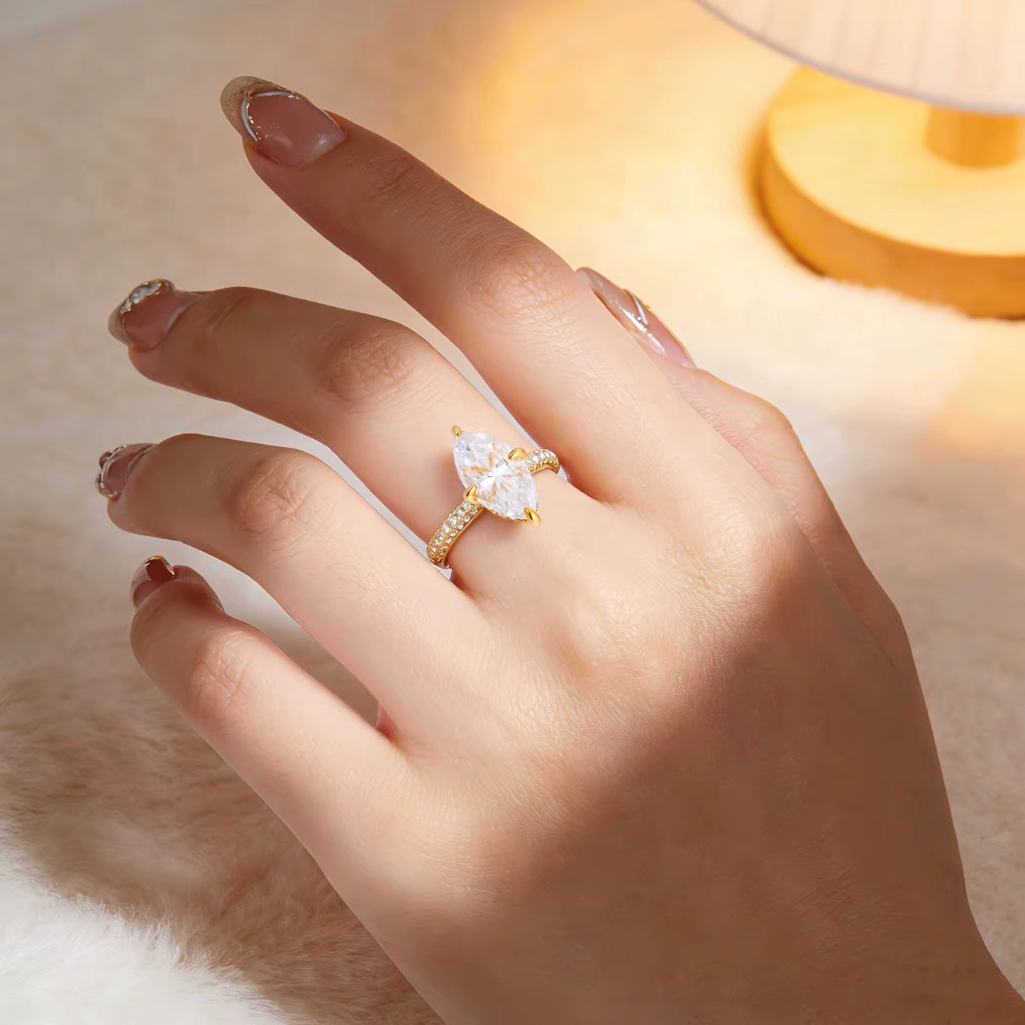 Aurora Marquise Ring Gold