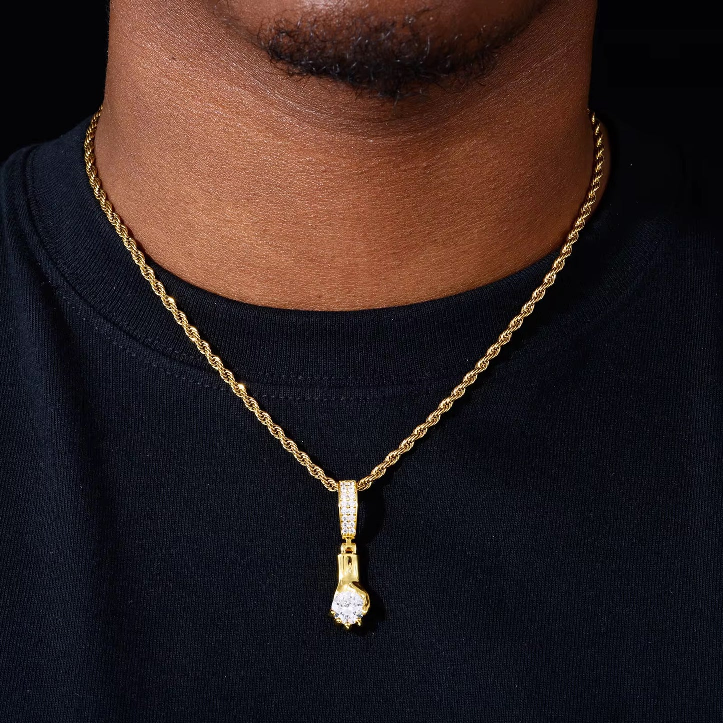 Sentinel Pendant Gold