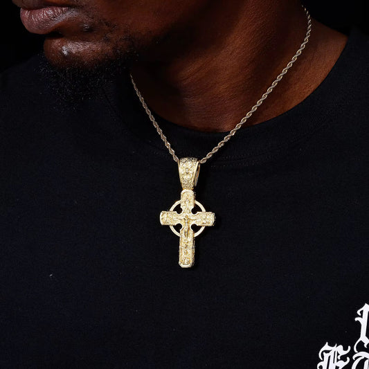 Sanctum Cross Pendant Gold