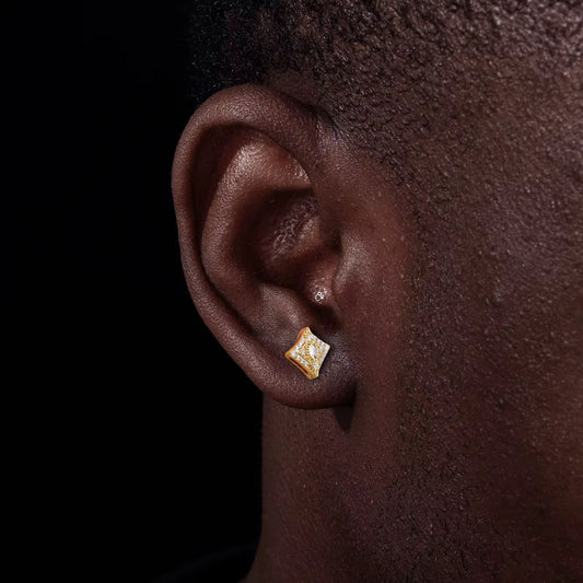 Noble Stud Earrings Gold